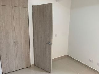 Foto 12 de Se Arrienda Apartamento En Calasanz - Medellin