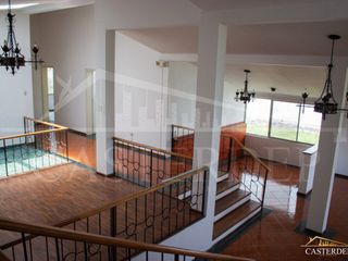 Foto 3 de Vendo casa independiente en la Mitad del Mundo