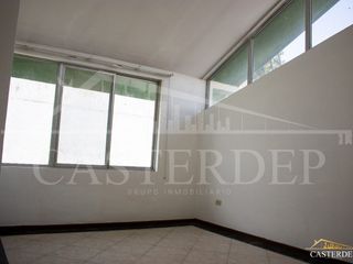 Foto 11 de Vendo casa independiente en la Mitad del Mundo