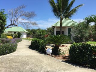 Foto 6 de EN VENTA HOTEL EN MANTA EN PUNTA SAN LORENZO