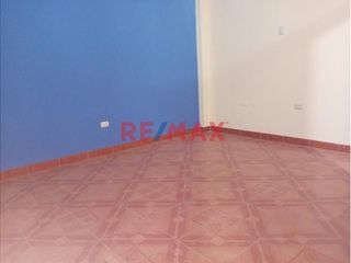 Foto 8 de Casa En Venta En La Esperanza 136.3M2 A Una Cuadra De La Av Condorcanqui