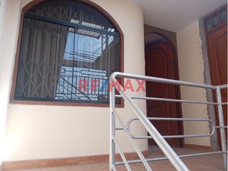 Foto 3 de Casa En Venta En La Esperanza 136.3M2 A Una Cuadra De La Av Condorcanqui