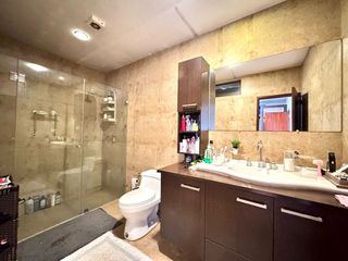 Foto 10 de En Venta Casa a 2 cuadras de la Universidad Católica de Azogues
