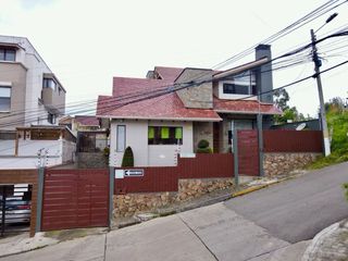 Foto 21 de En Venta Casa a 2 cuadras de la Universidad Católica de Azogues