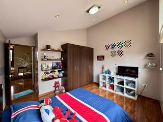 Foto 14 de En Venta Casa a 2 cuadras de la Universidad Católica de Azogues