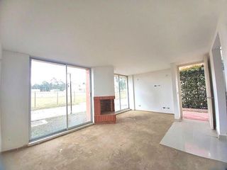 Foto 2 de CASA EN VENTA SECTOR VEREDA VERGANZO CONJUNTO  SANTA LUCIA  TOCANCIPA CUNDINAMARCA
