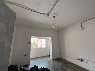 Foto 13 de Se ALQUILA casa para Uso Comercial en MIRAFLORES!