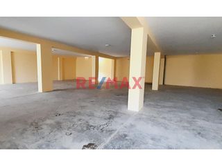 Foto 2 de San Martín De Porres - Venta De Casa De Tres Pisos