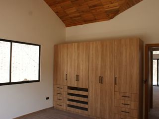 Foto 17 de Renta - Arriendo - Casa - Nueva - Tumbaco - Urbanización las Peñas