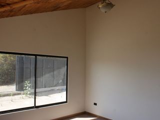 Foto 12 de Renta - Arriendo - Casa - Nueva - Tumbaco - Urbanización las Peñas