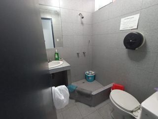 Foto 15 de SE VENDE LOCAL COMERCIAL CON EXCELENTE UBICACION EN SJL