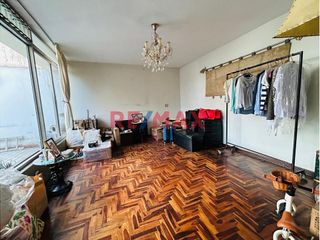 Foto 4 de Ocasion Se Vende Casa De Tres Pisos En Palermo/ 320 M2 A.T./ 360 A.C./ $270,000.00
