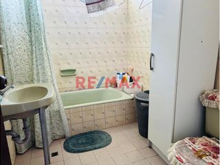 Foto 8 de Ocasion Se Vende Casa De Tres Pisos En Palermo/ 320 M2 A.T./ 360 A.C./ $270,000.00