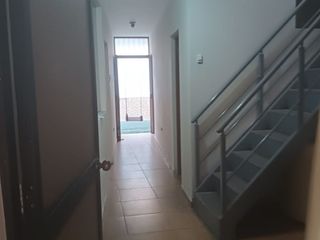 Foto 3 de Oportunidad De Inversion - Casa En Venta