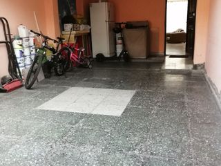 Foto 13 de Oferta ! Bajó de precio de venta de casa en calle residencial !