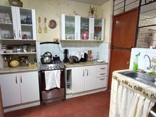 Foto 4 de Casa en venta en San miguel limite con magdalena del mar