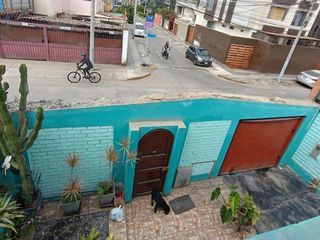 Foto 10 de Casa en venta en San miguel limite con magdalena del mar