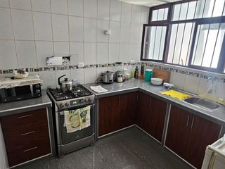 Foto 4 de Se Vende Amplia Casa De 2 Pisos En Calle Guzmán Barrón - Trujillo (aipanaque)