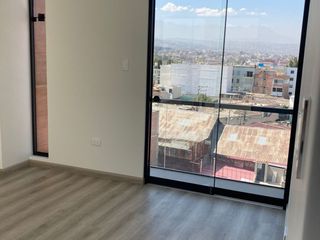Foto 18 de CÓMODOS DEPARTAMENTOS EN VENTA EN YANAHUARA CERCA A ESSALUD