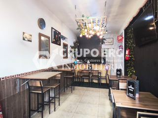 Foto 7 de Casa en Venta con Locales Comerciales en Santa Anita