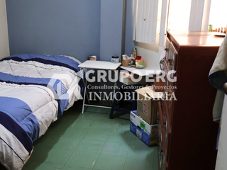 Foto 11 de Casa en Venta con Locales Comerciales en Santa Anita