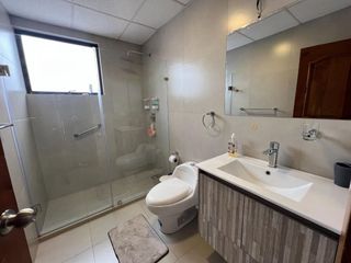 Foto 4 de EN ARRIENDO DEPARTAMENTO AMOBLADO EN BUEN SECTOR