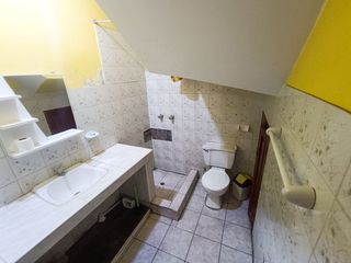 Foto 5 de SE VENDE CASA DE 2 PISOS CON LOCAL COMERCIAL EN BOCANEGRA CALLAO