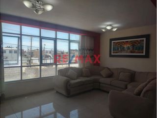 Foto 8 de Alquilo Lindo Departamento Amoblado A 2 Cuadras De La Playa- Huanchaco Tradicional - 102M2 + Cochera -2Do Piso-S/. 1900