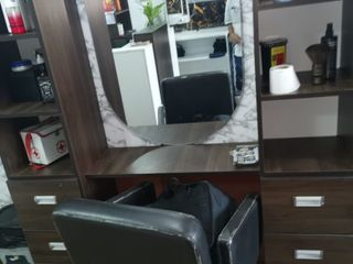 Foto 3 de SE ALQUILA LOCAL COMERCIAL PARA PELUQUERIA Y BARBERIA EN PRIMER PISO - BELLAVISTA
