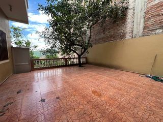 Foto 2 de CASA COMERCIAL EN VENTA EN SANTA ISABEL AZUAY