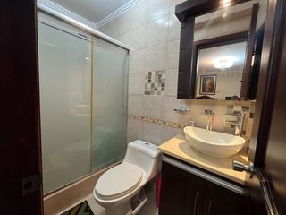 Foto 9 de CASA COMERCIAL EN VENTA EN SANTA ISABEL AZUAY