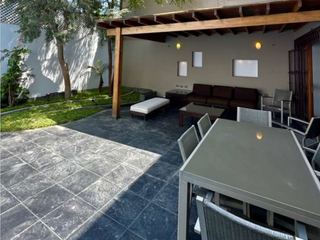 Foto 19 de Casa Remodelada en Surco en Lima Perú con Piscina, Terraza y Espacios Amplios