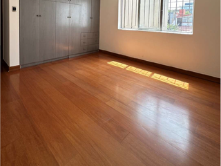 Foto 23 de Casa Remodelada en Surco en Lima Perú con Piscina, Terraza y Espacios Amplios