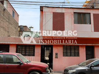 Foto 2 de Se Vende Casa Como Terreno en Venta en Ate – 213 M2