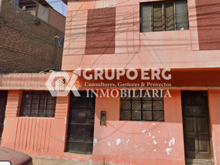 Foto 4 de Se Vende Casa Como Terreno en Venta en Ate – 213 M2