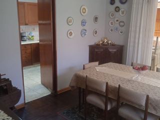 Foto 20 de VENDO EXCELENTE CASA CON CHIMENEA EN SAN BORJA CERCA A PARQUE Y AV. PARQUE SUR