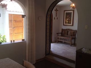 Foto 22 de VENDO EXCELENTE CASA CON CHIMENEA EN SAN BORJA CERCA A PARQUE Y AV. PARQUE SUR