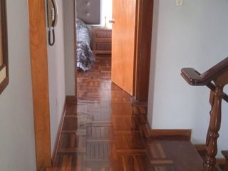 Foto 47 de VENDO EXCELENTE CASA CON CHIMENEA EN SAN BORJA CERCA A PARQUE Y AV. PARQUE SUR