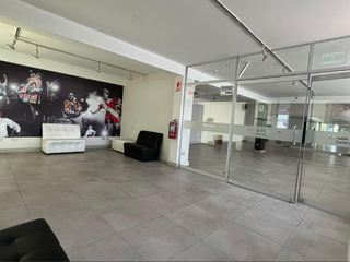 Foto 5 de Local Comercial en Av. Primavera, Chacarilla, Santiago de Surco