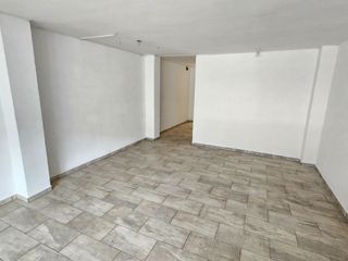 Foto 2 de CASA COMERCIAL EN ARRIENDO GAITAN