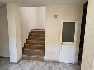 Foto 5 de CASA COMERCIAL EN ARRIENDO GAITAN