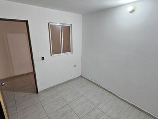 Foto 9 de CASA COMERCIAL EN ARRIENDO GAITAN