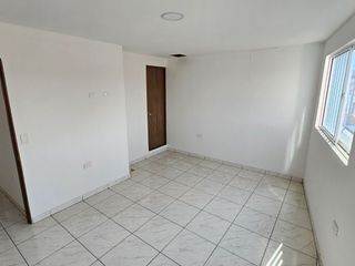 Foto 8 de CASA COMERCIAL EN ARRIENDO GAITAN