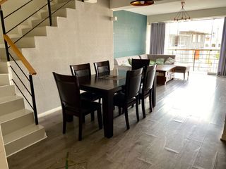 Foto 2 de VENTA DE DEPARTAMENTO DUPLEX 4TO PISO URB. SANTA EDELMIRA