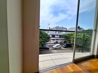Foto 4 de Bajó de precio!!.Dpto 3 hab/1 cochera/petfriendly/ semi amoblado/ a cuadras de  Plaza Vea Cortijo y Av. Ramón Castilla