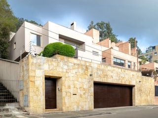 Foto 29 de ARRIENDO CASA  ALTOS DE CHICO 1500 M2