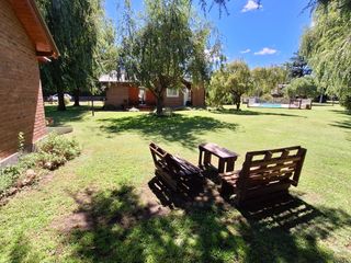 Foto 3 de HERMOSO COMPLEJO DE CABAñAS BARRIO GOLF