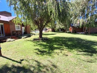 Foto 6 de HERMOSO COMPLEJO DE CABAñAS BARRIO GOLF