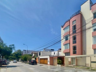 Foto 4 de Venta de Departamento en Zona Exclusiva de Surco