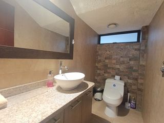 Foto 5 de Fully Furnished Three-Story Home for Rent in Downtown Cuenca